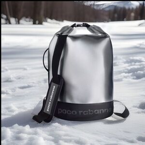 Paco Rabanne Invictus Dry Bag